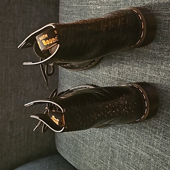 Dr. Martens Boots - Picture 3 of 7